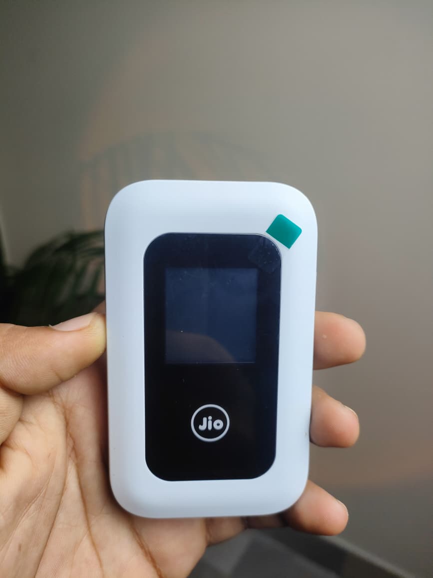 Jio MF880 5G/4G LTE Mini Hotspot Pocket Router