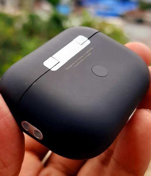 Apple AirPods Pro (2nd Generation) -Black