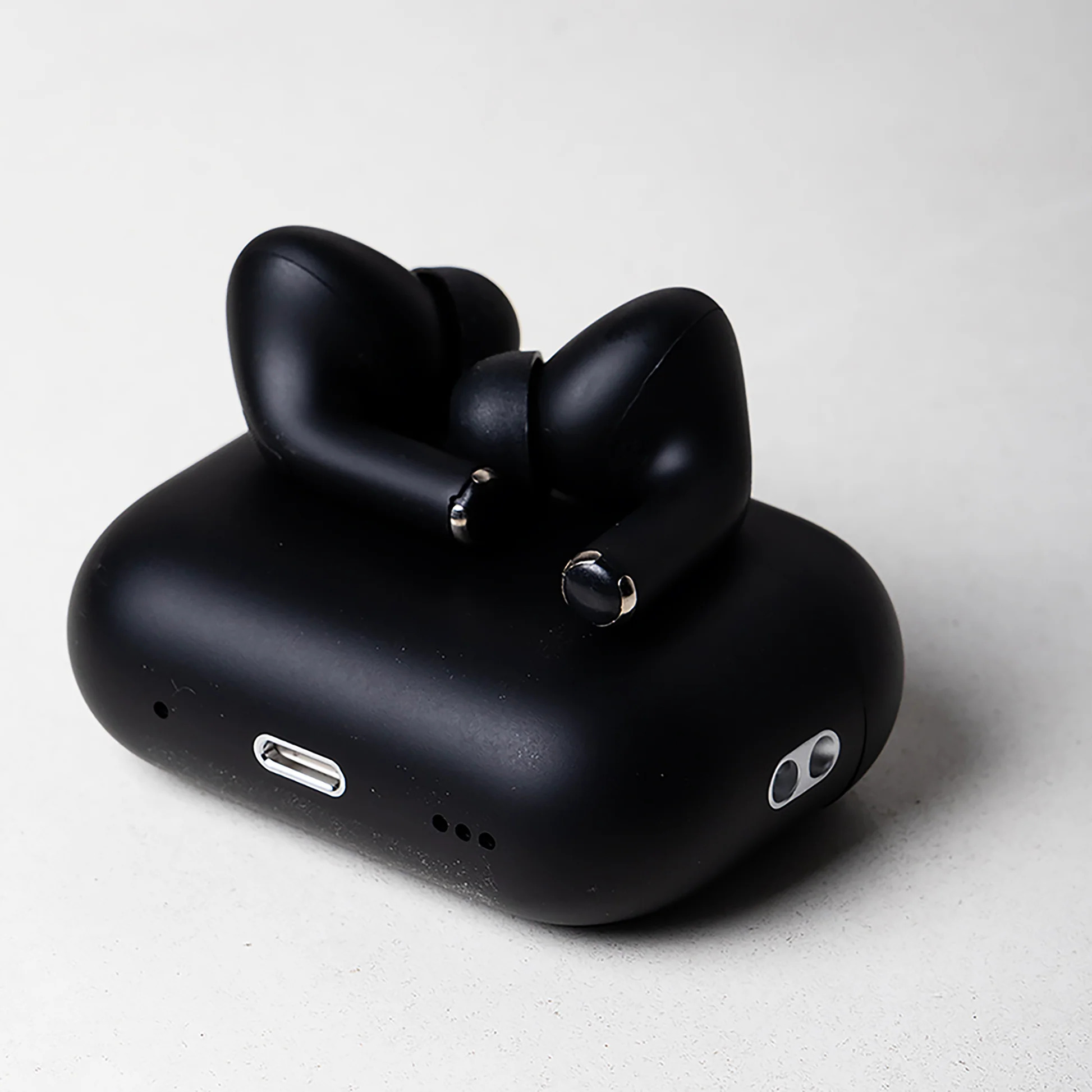 Apple AirPods Pro (2nd Generation) -Black