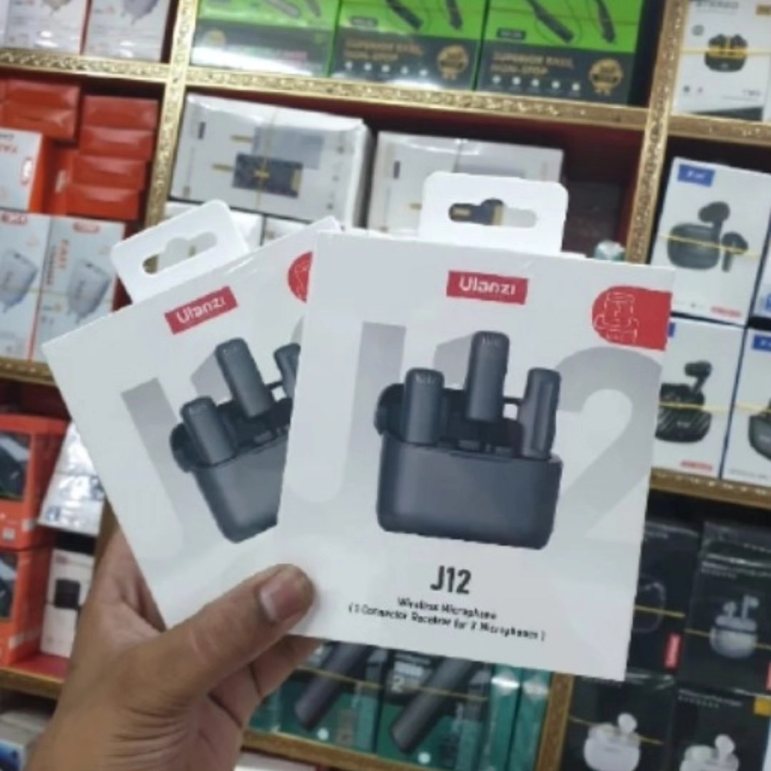 Ulanzi J12 Dual Wireless Microphone