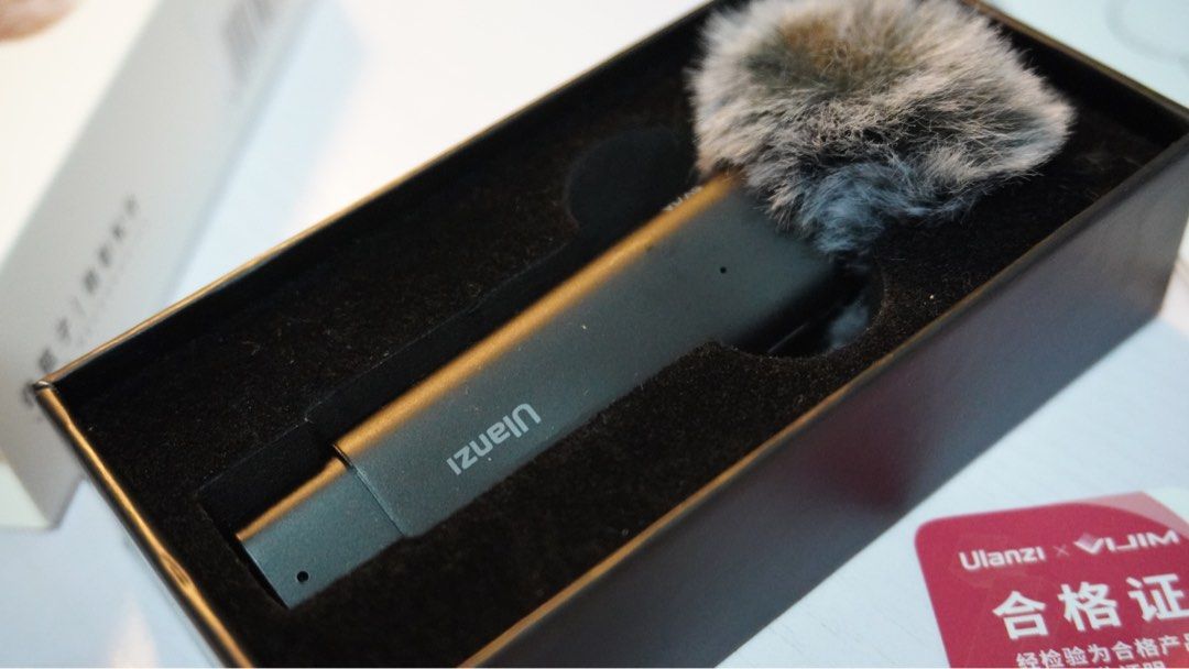 Ulanzi WM-10 Wireless Clip-on Microphone