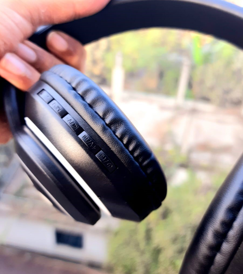 STN-28 Cat Ear RGB Wireless Headphone