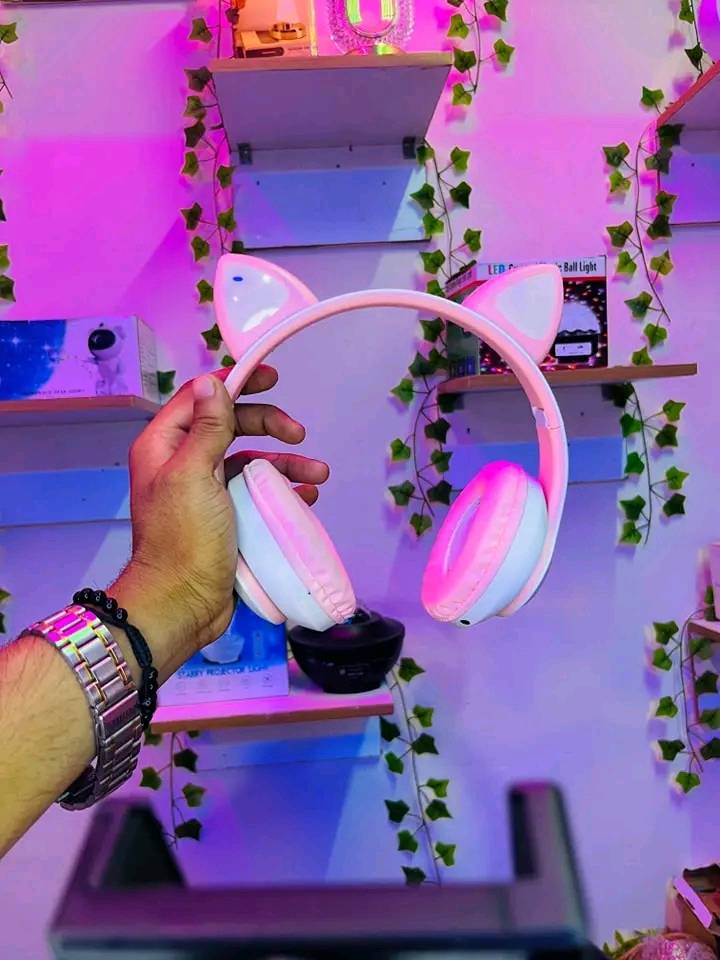 STN-28 Cat Ear RGB Wireless Headphone