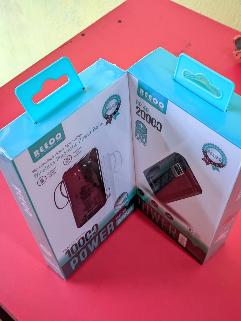 REEOO Magnetic Power Bank – 10000mAh