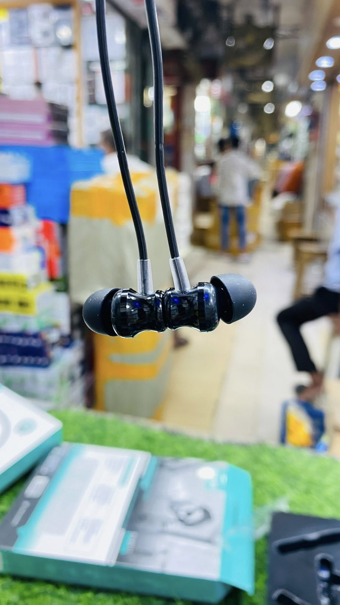 Reeoo Wireless Neckband – Ro Bn11