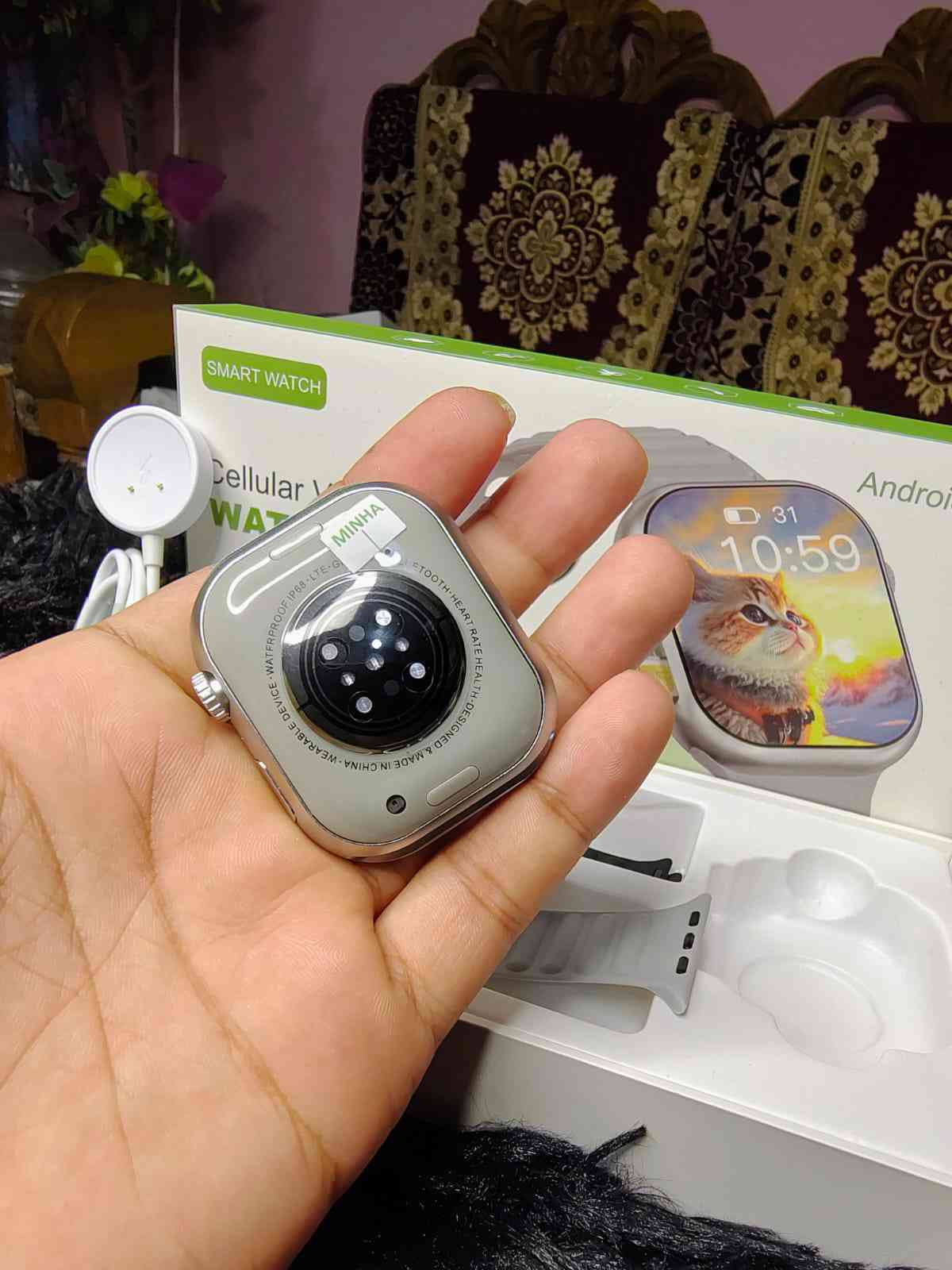 Smart Watch M1 – Cellular Version (Curve Display + Camera)