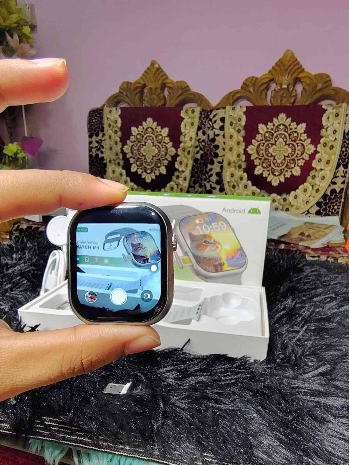 Smart Watch M1 – Cellular Version (Curve Display + Camera)