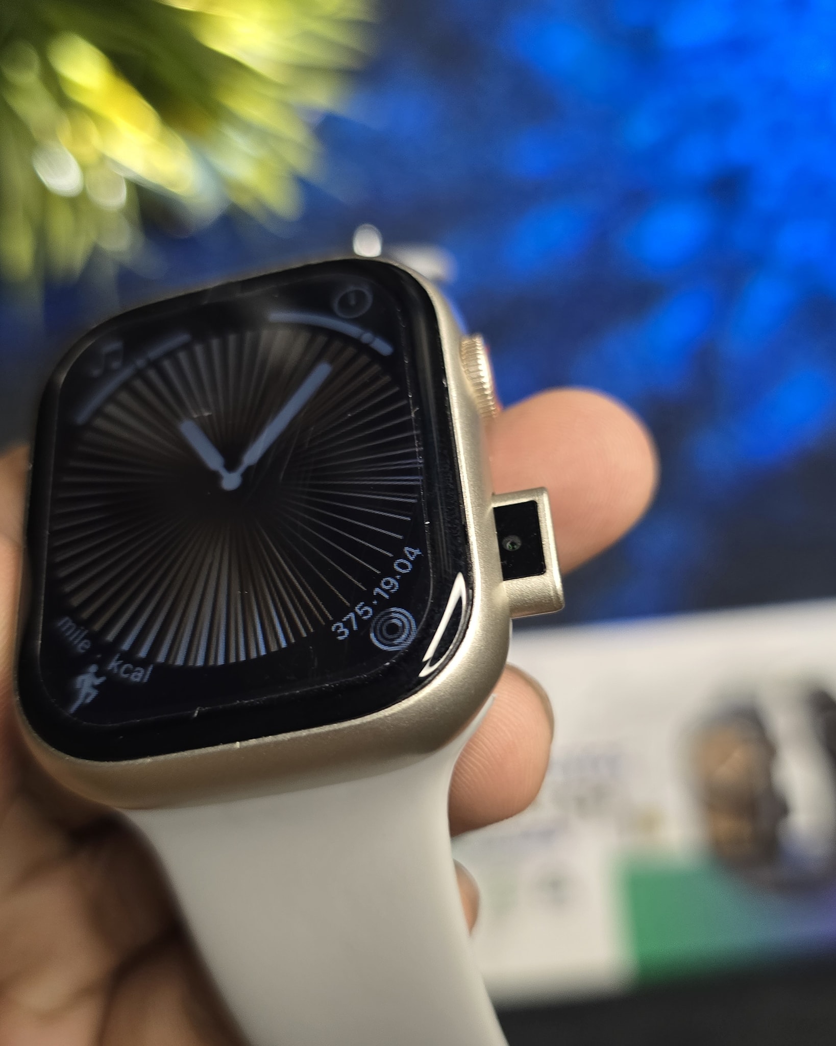 BW11 Smartwatch 4G Sim Calling Camera Smartwatch