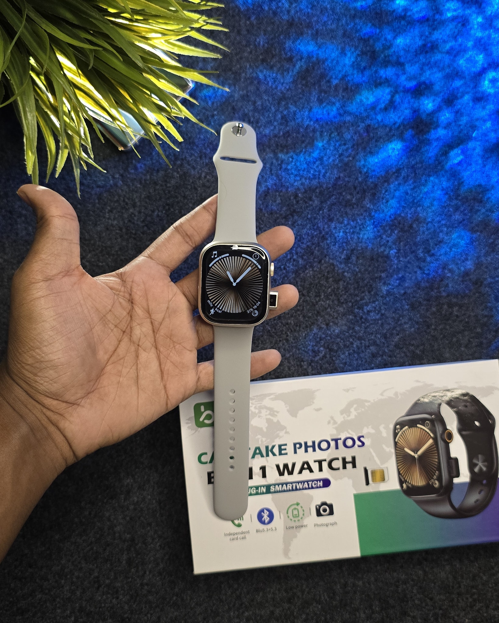 BW11 Smartwatch 4G Sim Calling Camera Smartwatch