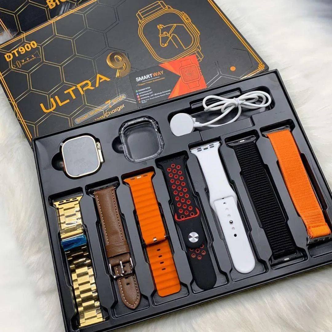 DT 900 Ultra SmartWatch With Free 7 Straps