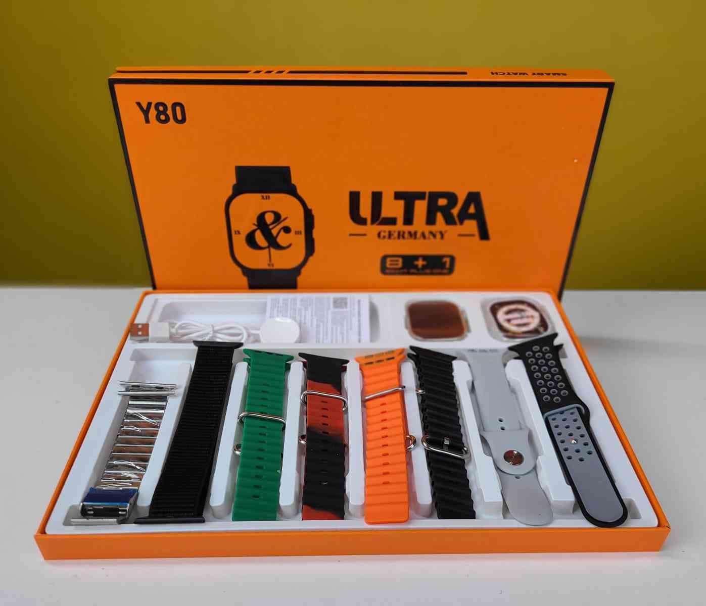 Y80 Ultra Smartwatch With 8 Strap